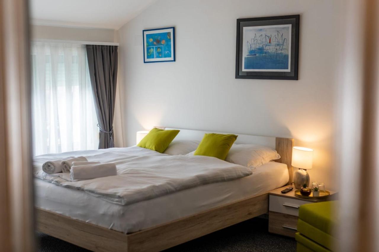 Four Roses Bed & Breakfast Zagreb Bagian luar foto